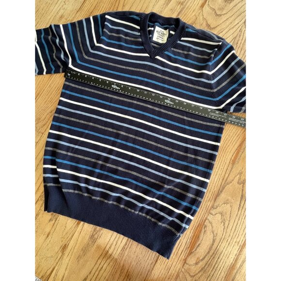 Old Navy V-Neck Sweater Mens L Navy Stripe Tight Knit Lightweight - Picture 4 of 6